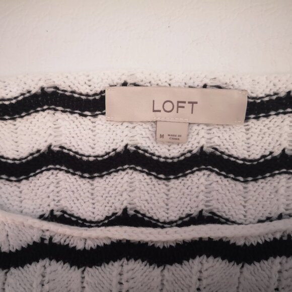 Loft Ladies Size Medium Long Sleeve Black & White Loose Fit Sweater - Picture 3 of 7